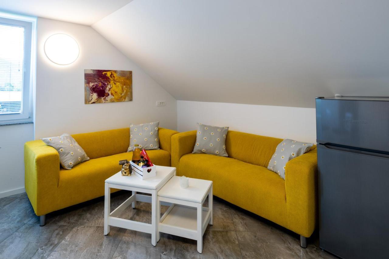 Aparthouse Jana Breg Zirovnica Esterno foto