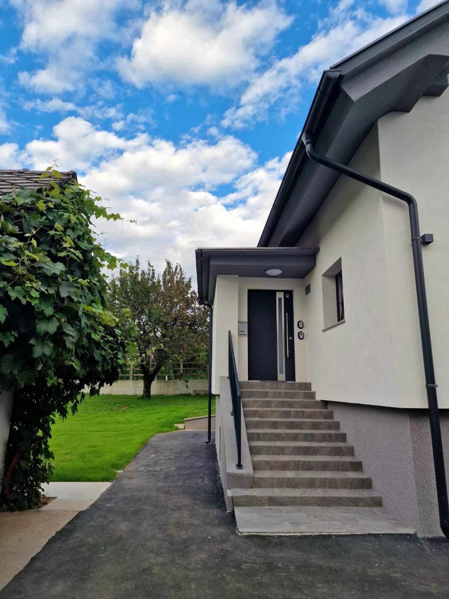 Aparthouse Jana Breg Zirovnica Esterno foto